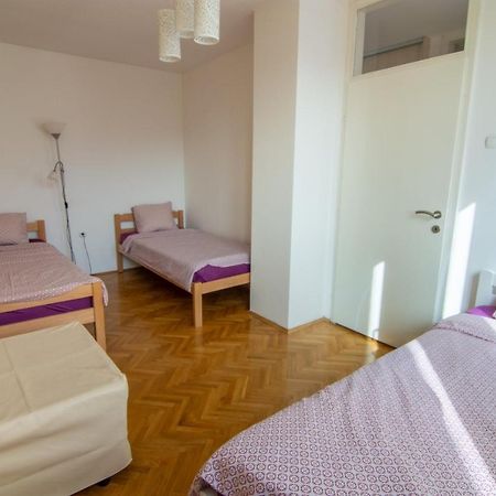 Green Paradise Square Apartment Skopje Exteriör bild